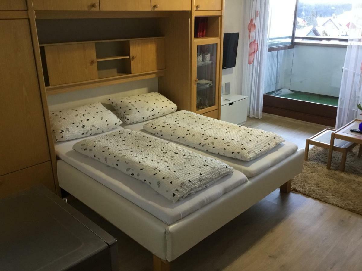 Gemuetliche 1Z Fewo In Schoenwald Mit Balkon, Schwimmbad, Sauna, Fitness Zewnętrze zdjęcie